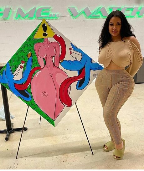 Roxsana Diaz star hot img