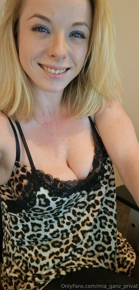 mia ganz privat pornstar perfect pic