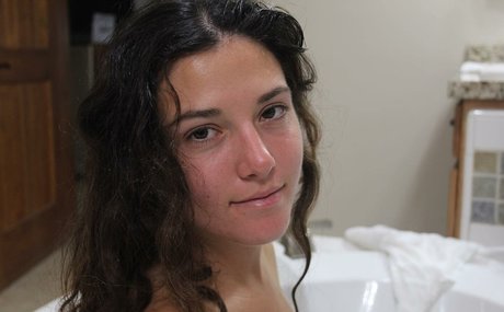 Radsugardad star pornographic images