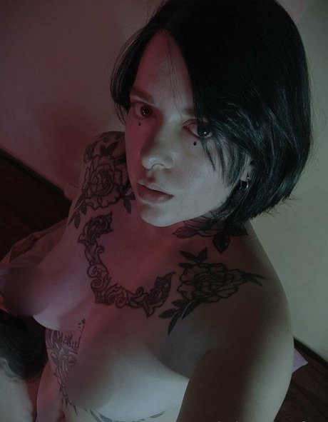 daphnedelrosefree pornstar exclusive image