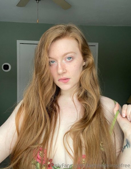 daphnedelrosefree star xxx gallery