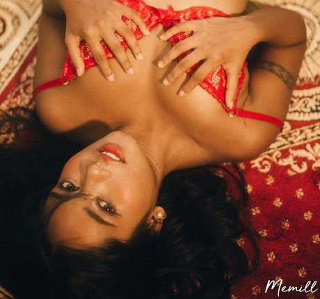 Miaz1234 naked actress photos
