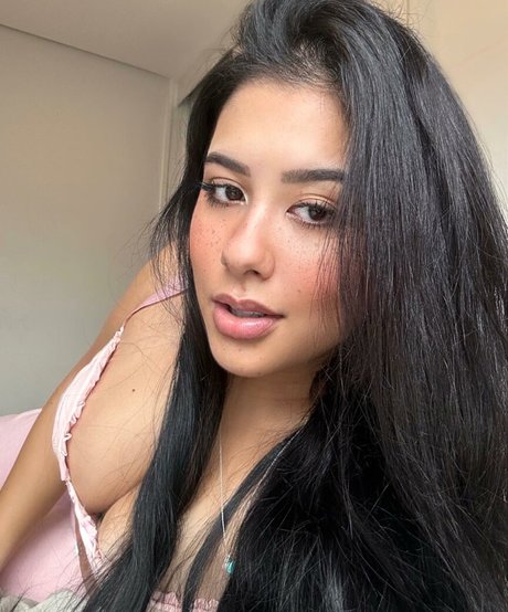 Cinthia Cruz star perfect pictures