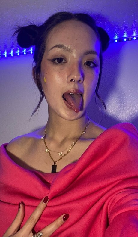 Earth s ASMR star nude photos