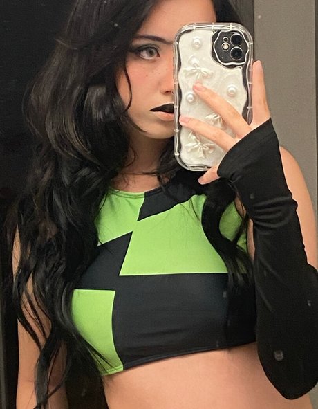Earth s ASMR adult model img