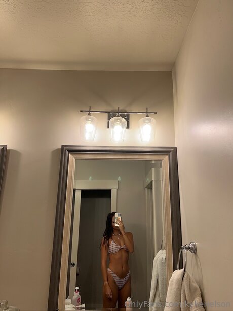 kylienelson pornstar free image