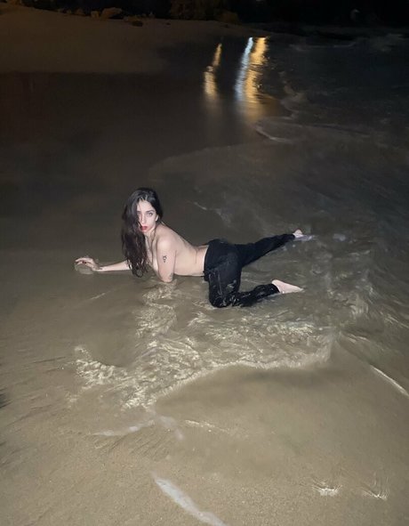 Sara Mariam nude star pics