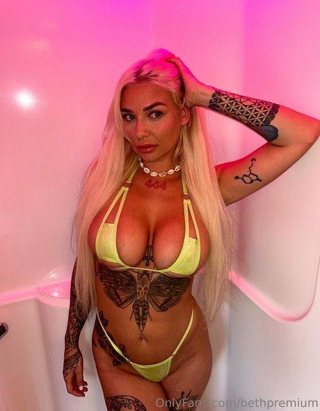 bethpremium pretty actress picture