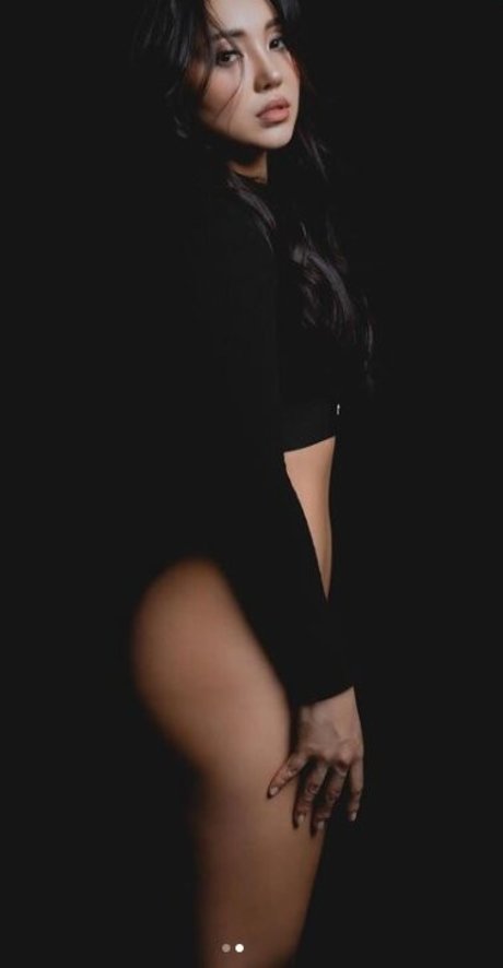 Beo Deul Jeong  pornstar hot picture