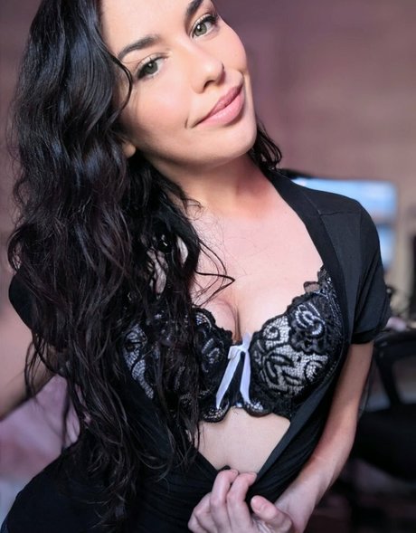 raenarchy erotic actress images