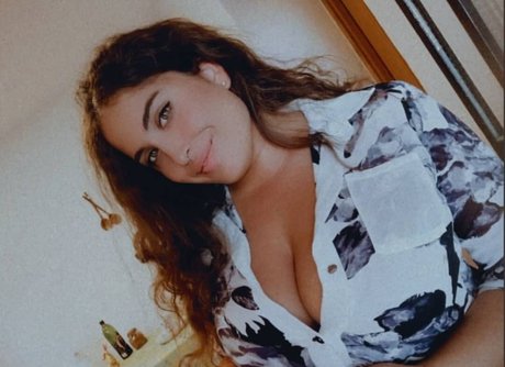 elviabombon free pornstar photo
