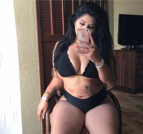 muscle girls onlyfans top pictures