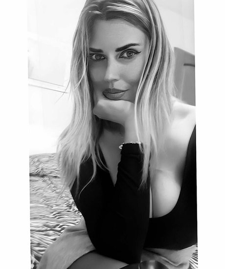 dark skin onlyfans art porn photo