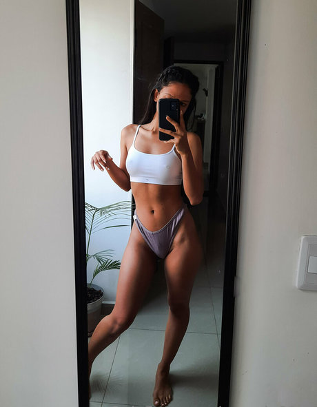 pamela88ve exclusive pornstar archive