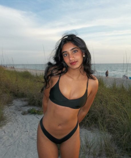 Maya Mayanalluri sex model galleries
