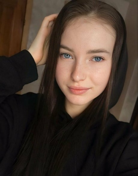 anime babe onlyfans free xxx photo