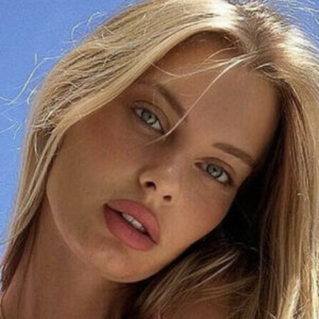 Darivo  Darivo porn model img