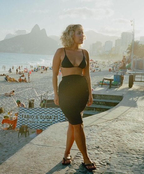 Beatriz De Brito exclusive model picture