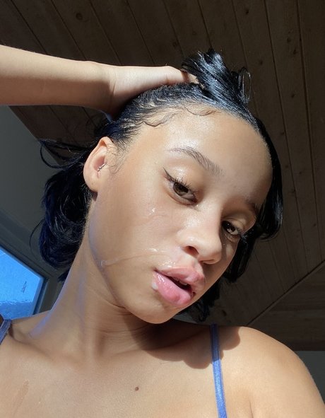 NawtyByNature model nudes pics