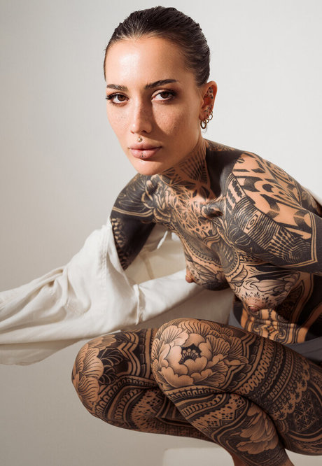 Leah Blum pornographic model photo