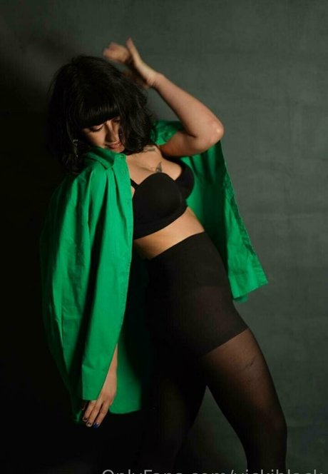 vickiblack model porn image