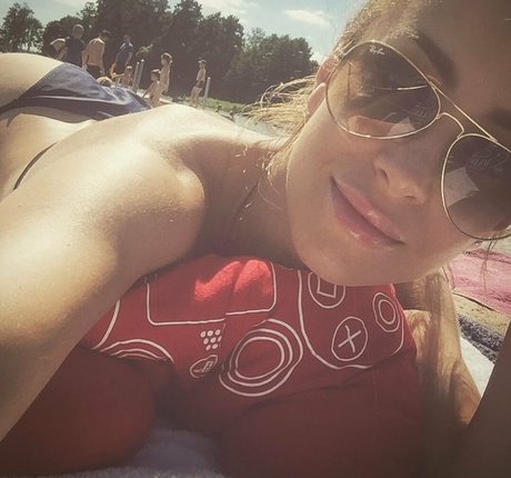 Kinga Kujawska pretty actress image