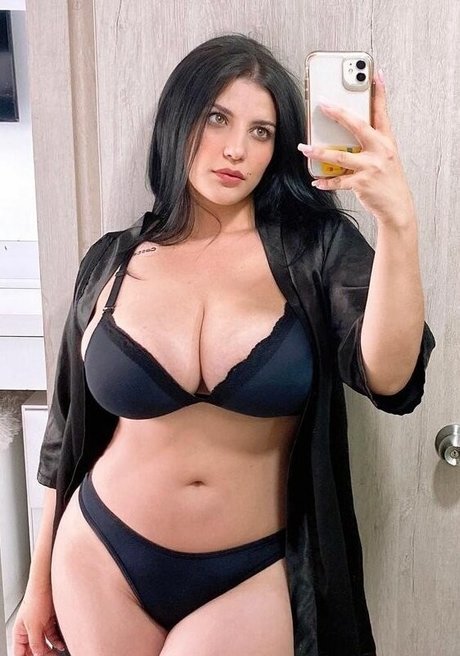 Yoselin castiillo nude star img