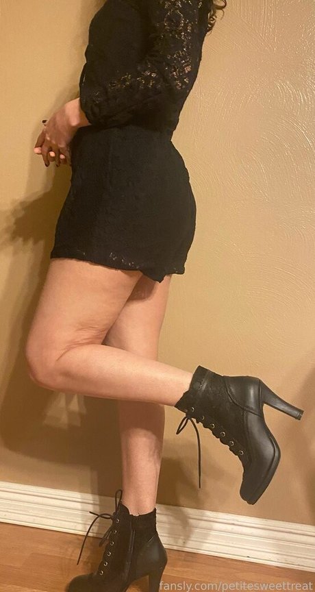petitesweettreat pornstar hd img