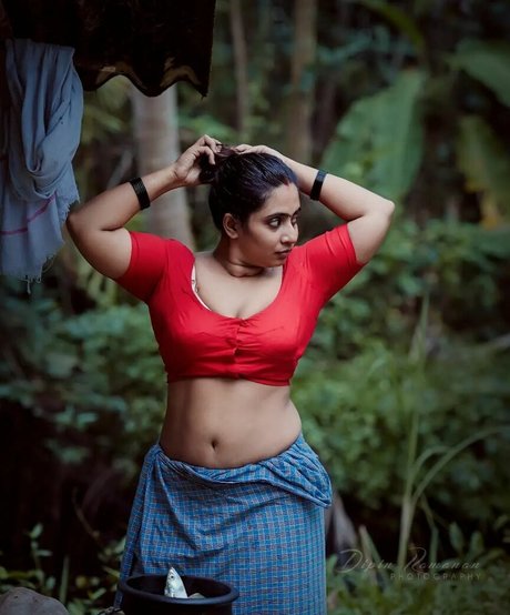 Nila Nambiar pornstar hd image