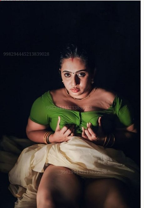Nila Nambiar perfect model img