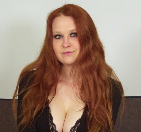 Goddess Julia hd model archive