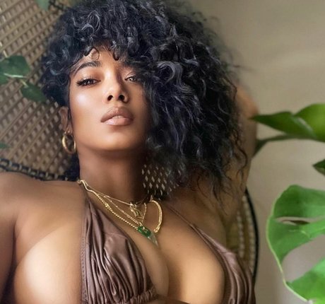 MilaJ xxx actress images