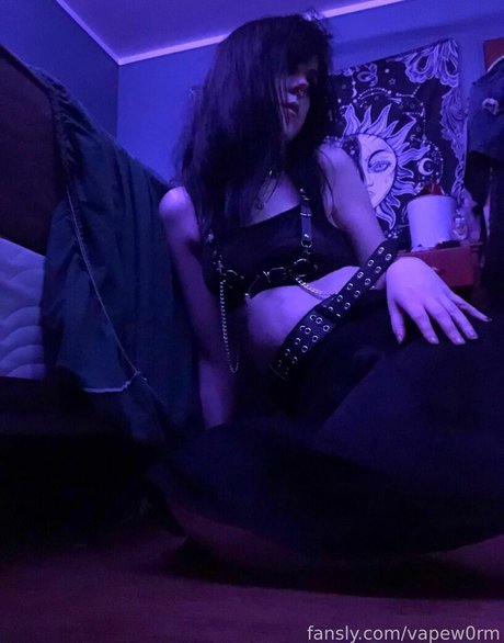 vapew0rm sexy actress gallery