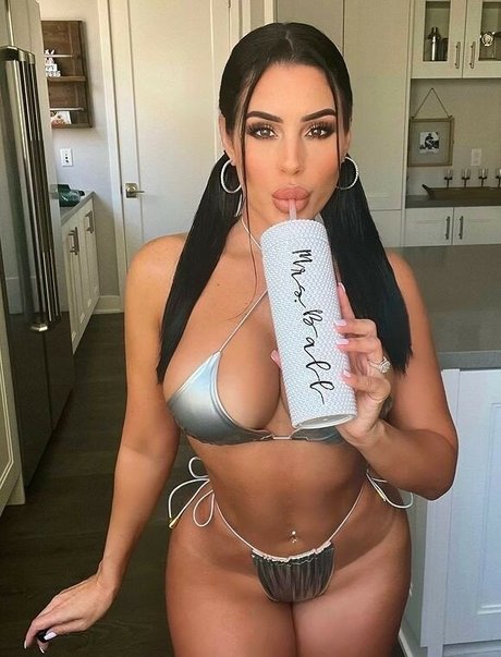 Stephanie Ball pornstar naked gallery
