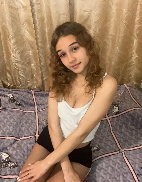lill nika 18 best model pictures