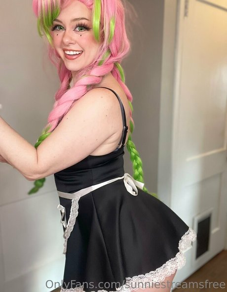 sunniestreamsfree exclusive actress image