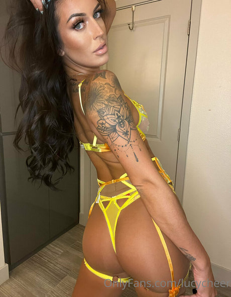 lucymomma pornographic model pictures