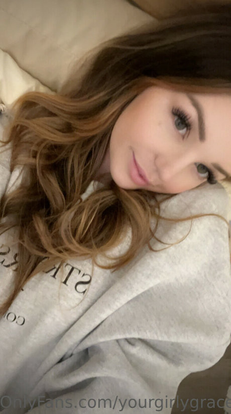 BeccaBangs model porn photos
