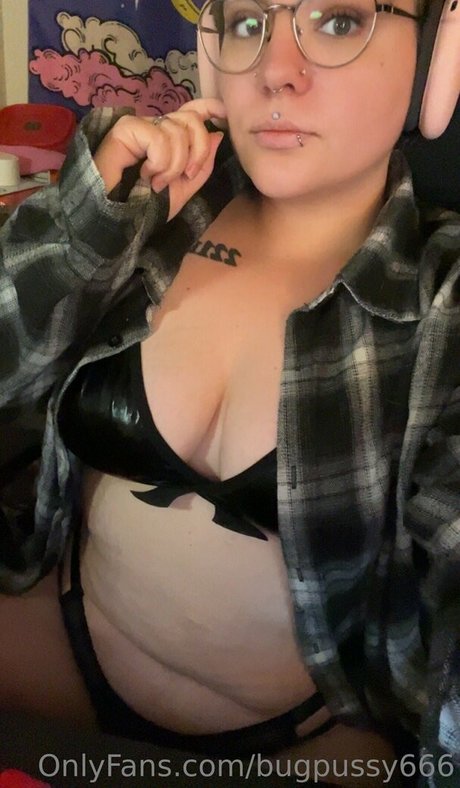 black hair onlyfans naked gallery