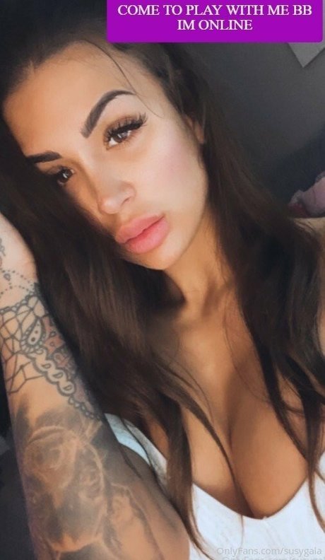 shemale fucks girl onlyfans hot porn image