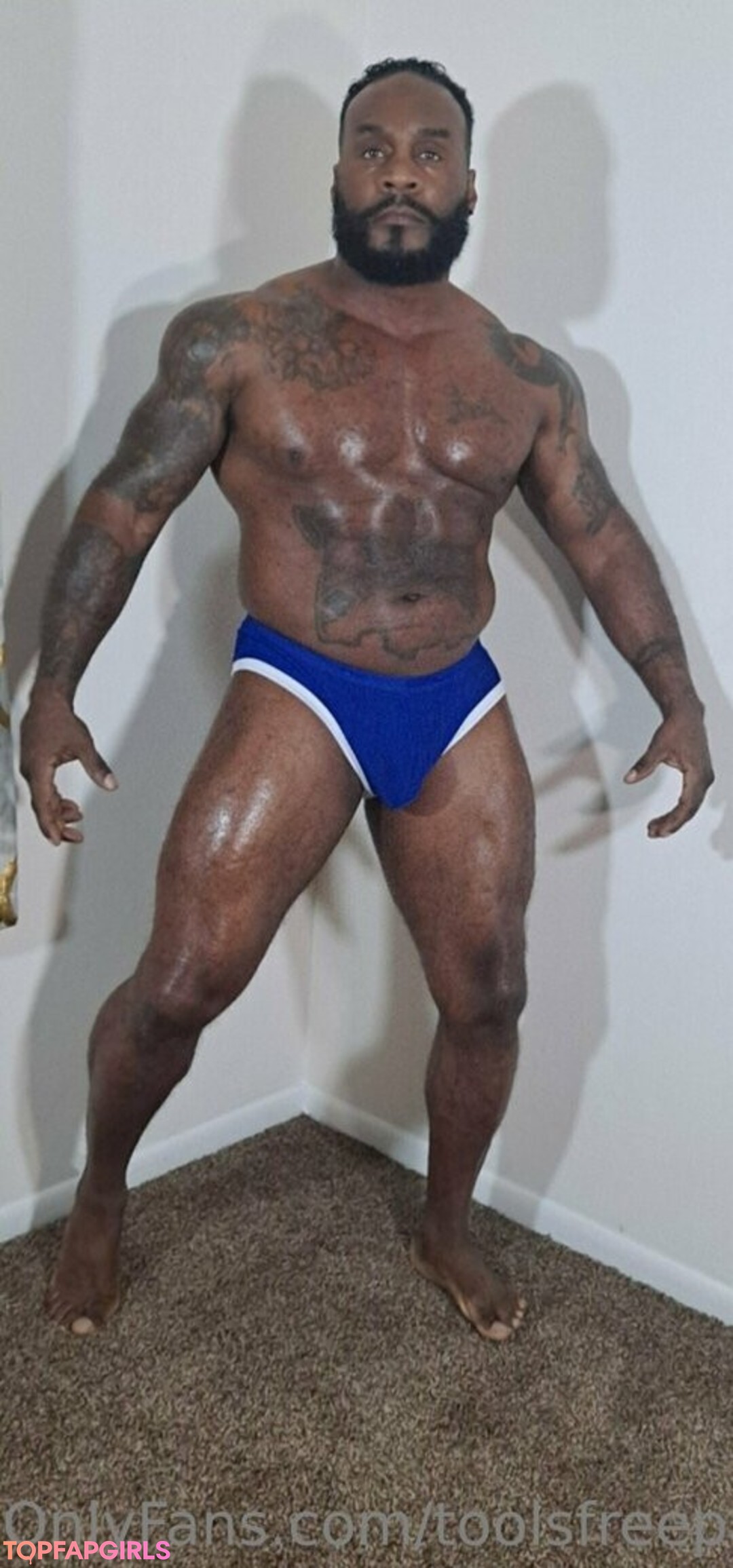 toolsfreepage model porn pic