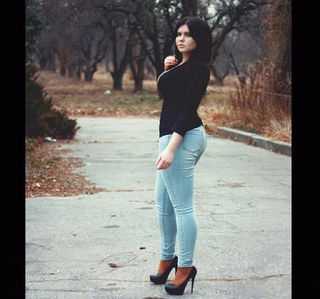 Anna Bernadi profile image
