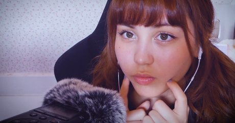 ASMR BlueKatie xxx model picture