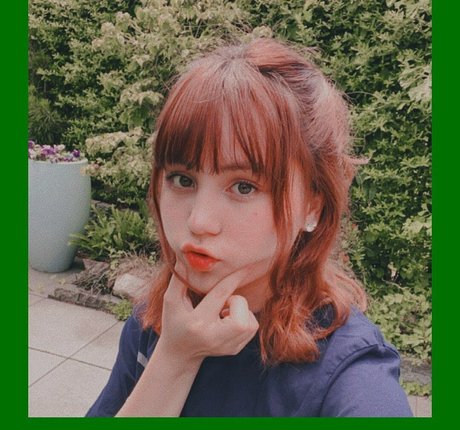 ASMR BlueKatie perfect actress picture
