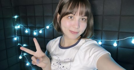 ASMR BlueKatie hd model picture