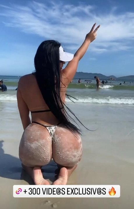Aryane Casadei nude model pics
