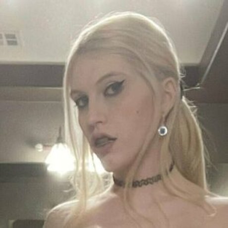 ts izzy wilde best model galleries