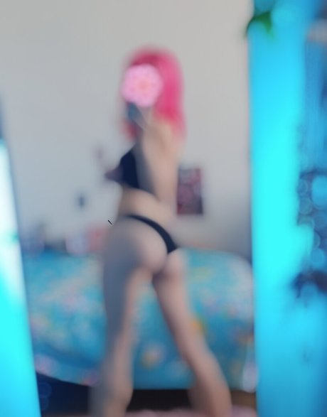 iri kaiju naked model picture