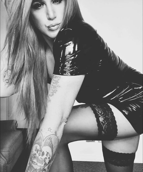 Brooke Spearz exclusive model picture