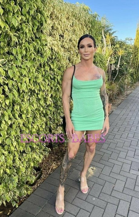TS Diaz nude star gallery